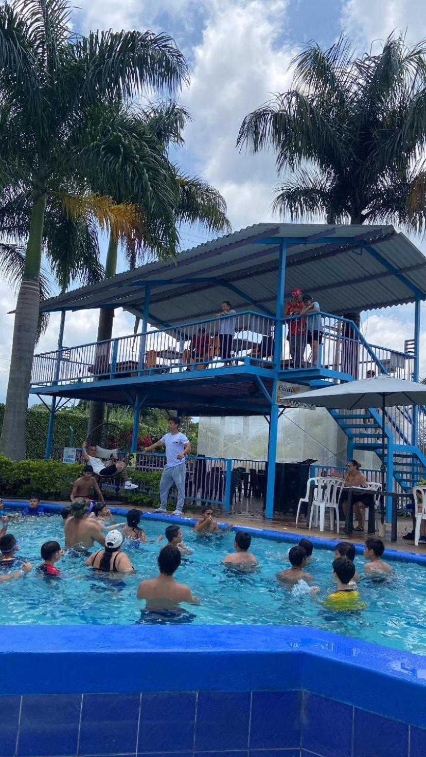 Hotel Campestre La Cecilia Montenegro Buitenkant foto
