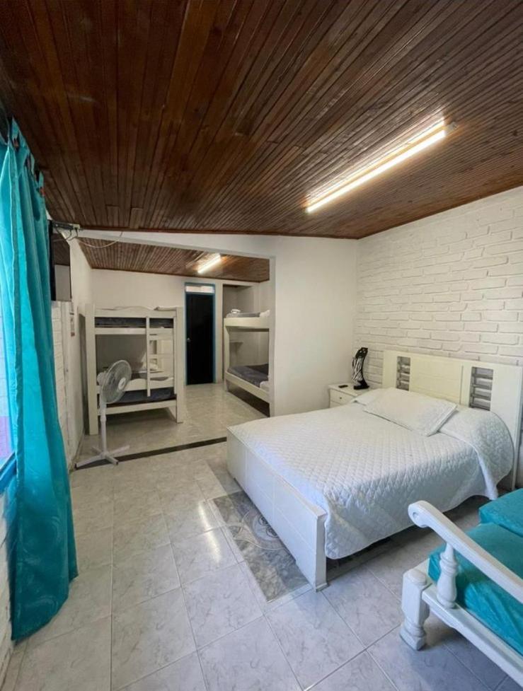 Hotel Campestre La Cecilia Montenegro Buitenkant foto